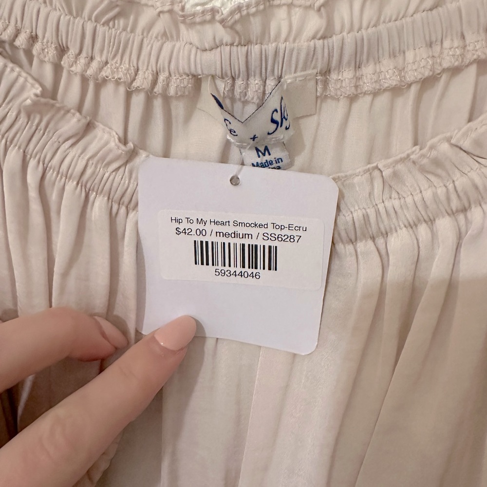 NWT Ivory Smock blouse